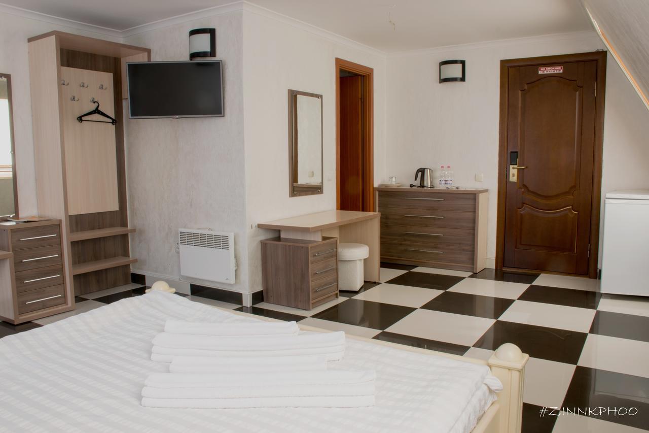 Kedem Hotel Lipiny Extérieur photo